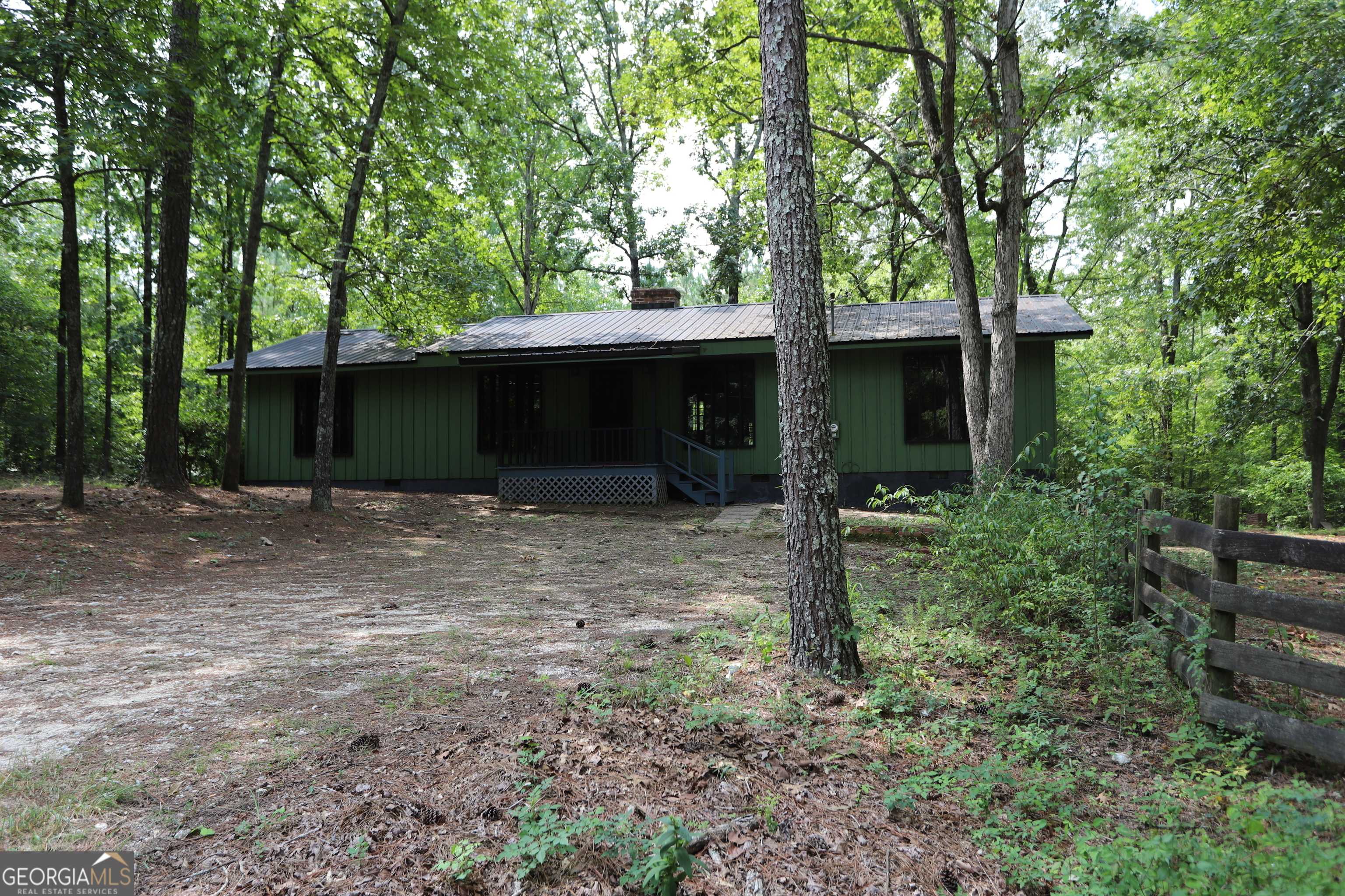 Cedar Bluff, AL 35959,350 County Road 700