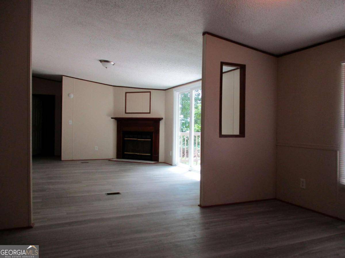 Chatsworth, GA 30705,44 Fashion CIR