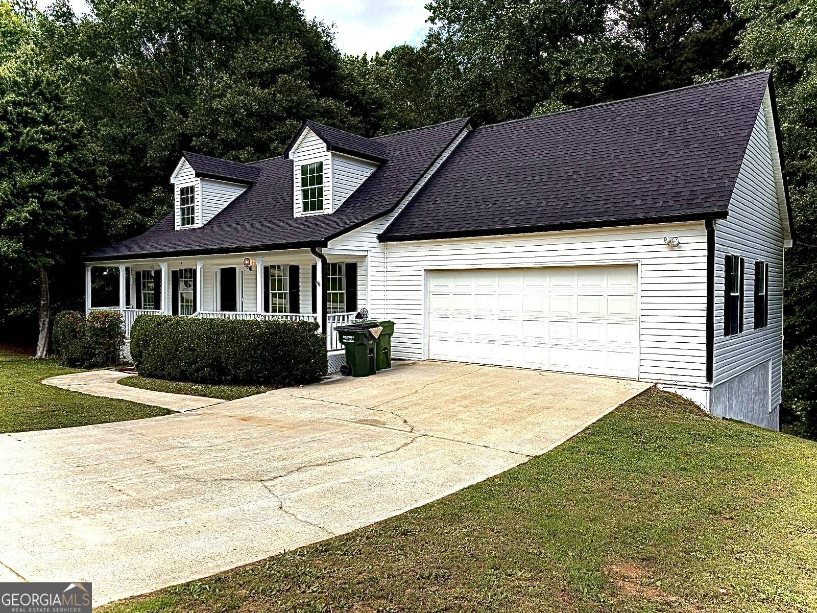 Loganville, GA 30052,879 Spring Oak CT
