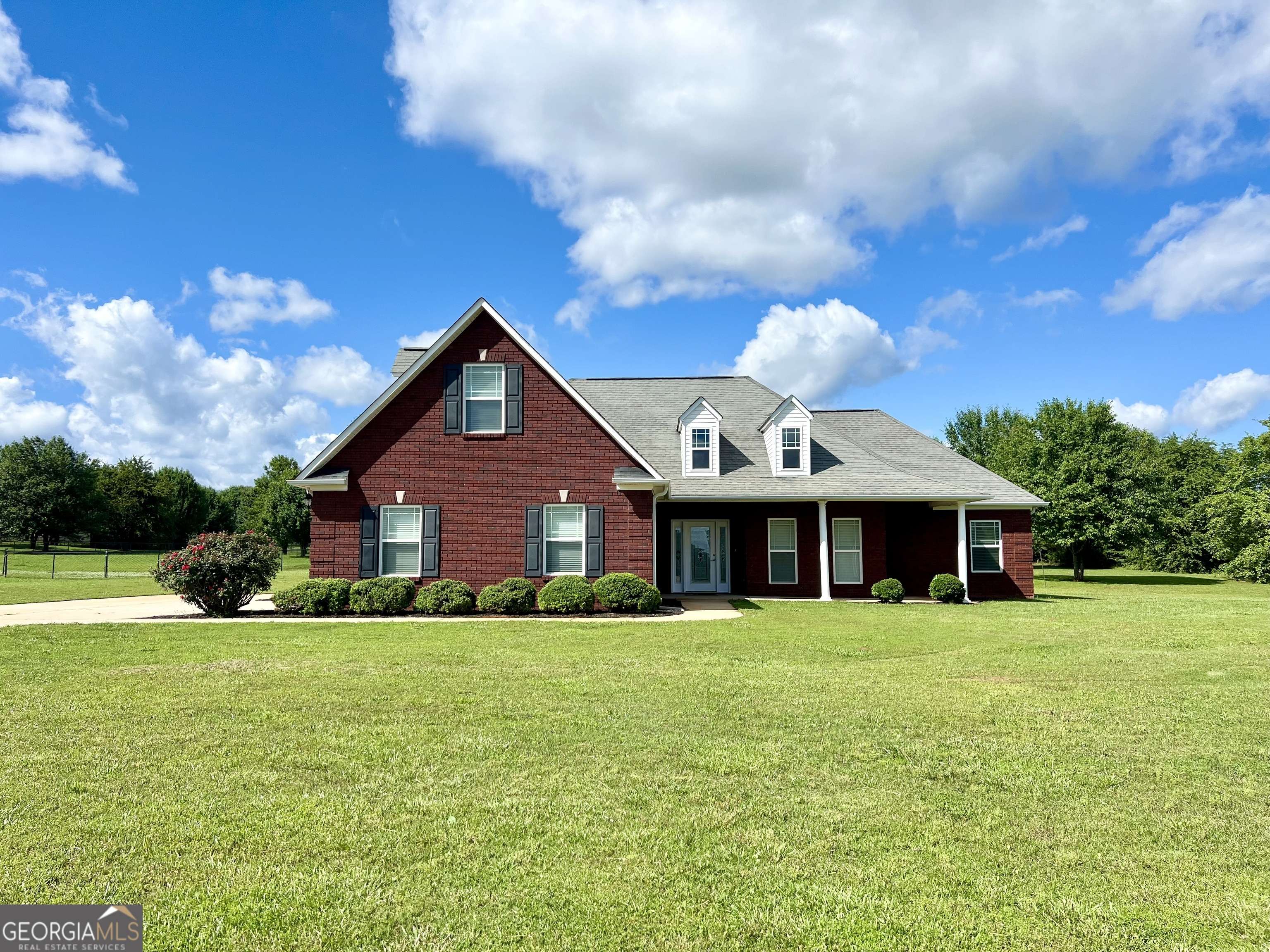 Williamson, GA 30292,264 Brown Station DR