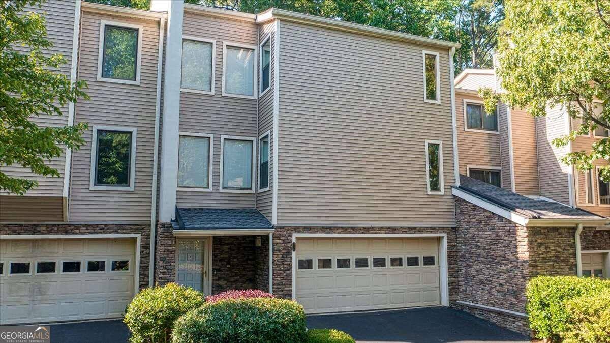 Sandy Springs, GA 30328,12 Basswood CIR