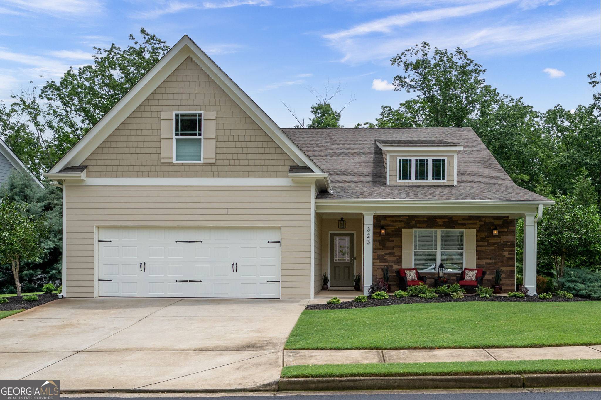 Waleska, GA 30183,323 Cherokee DR