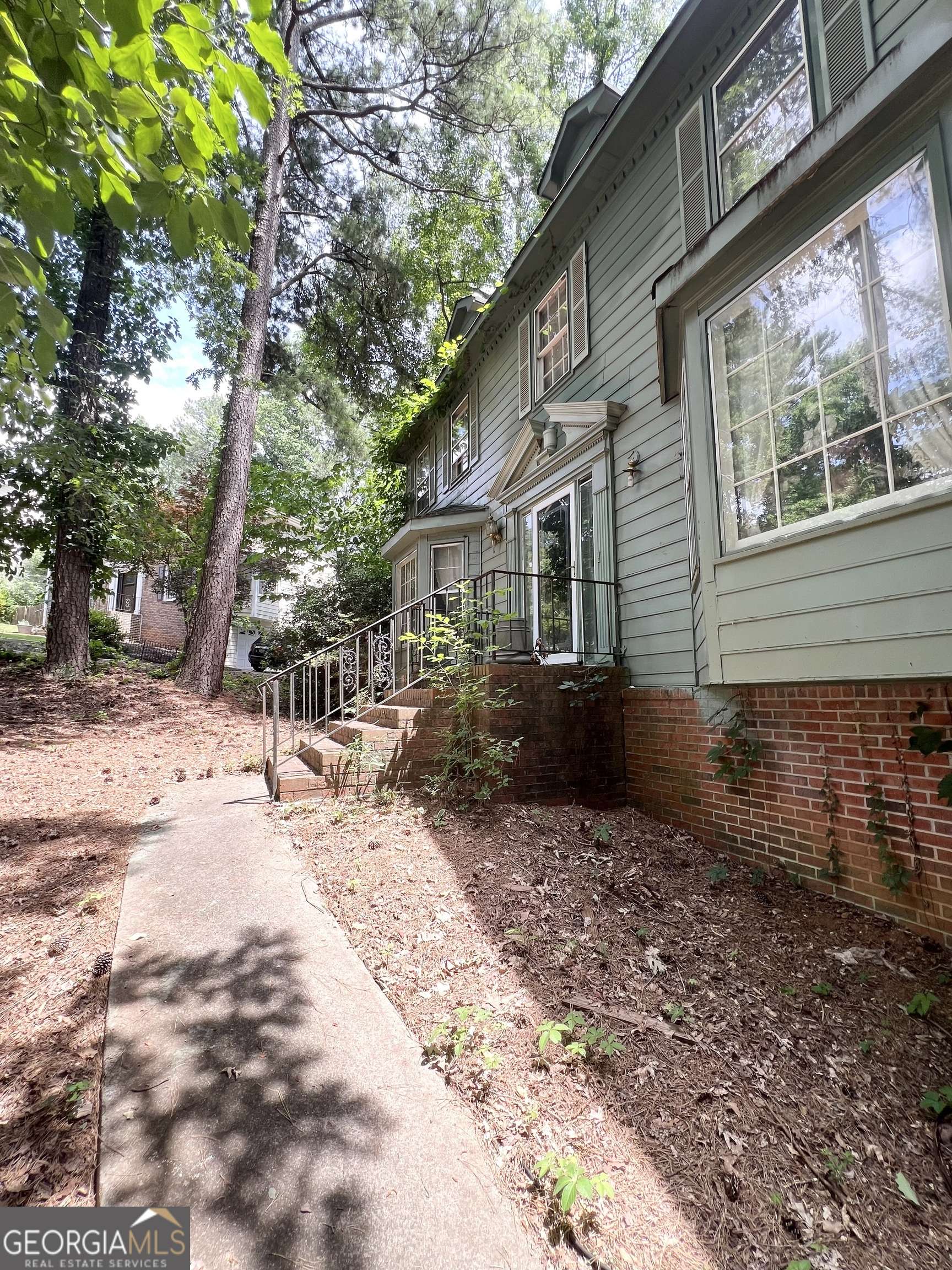 Lilburn, GA 30047,954 Casteel CT NW