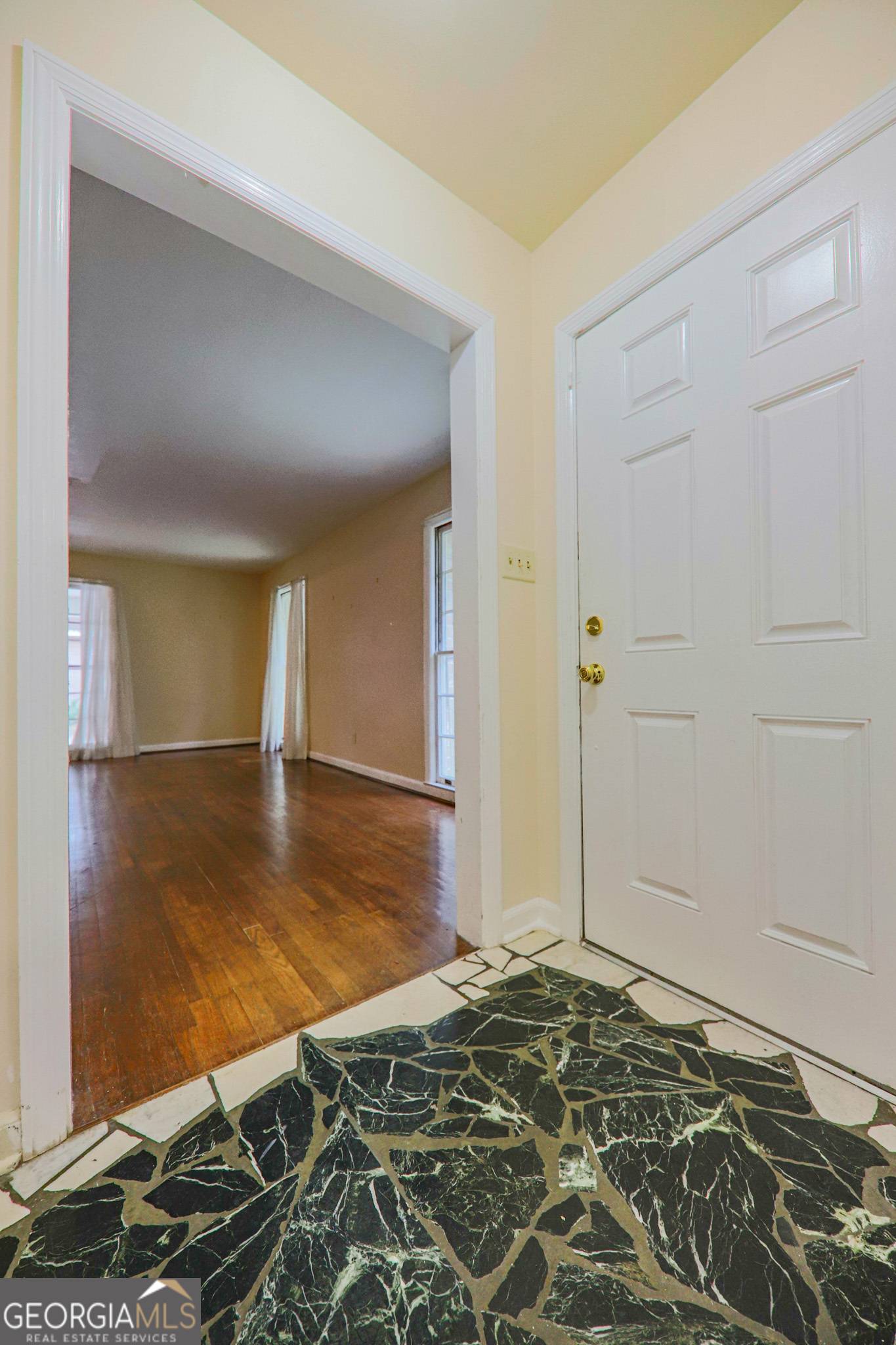 Savannah, GA 31405,221 Kensington DR