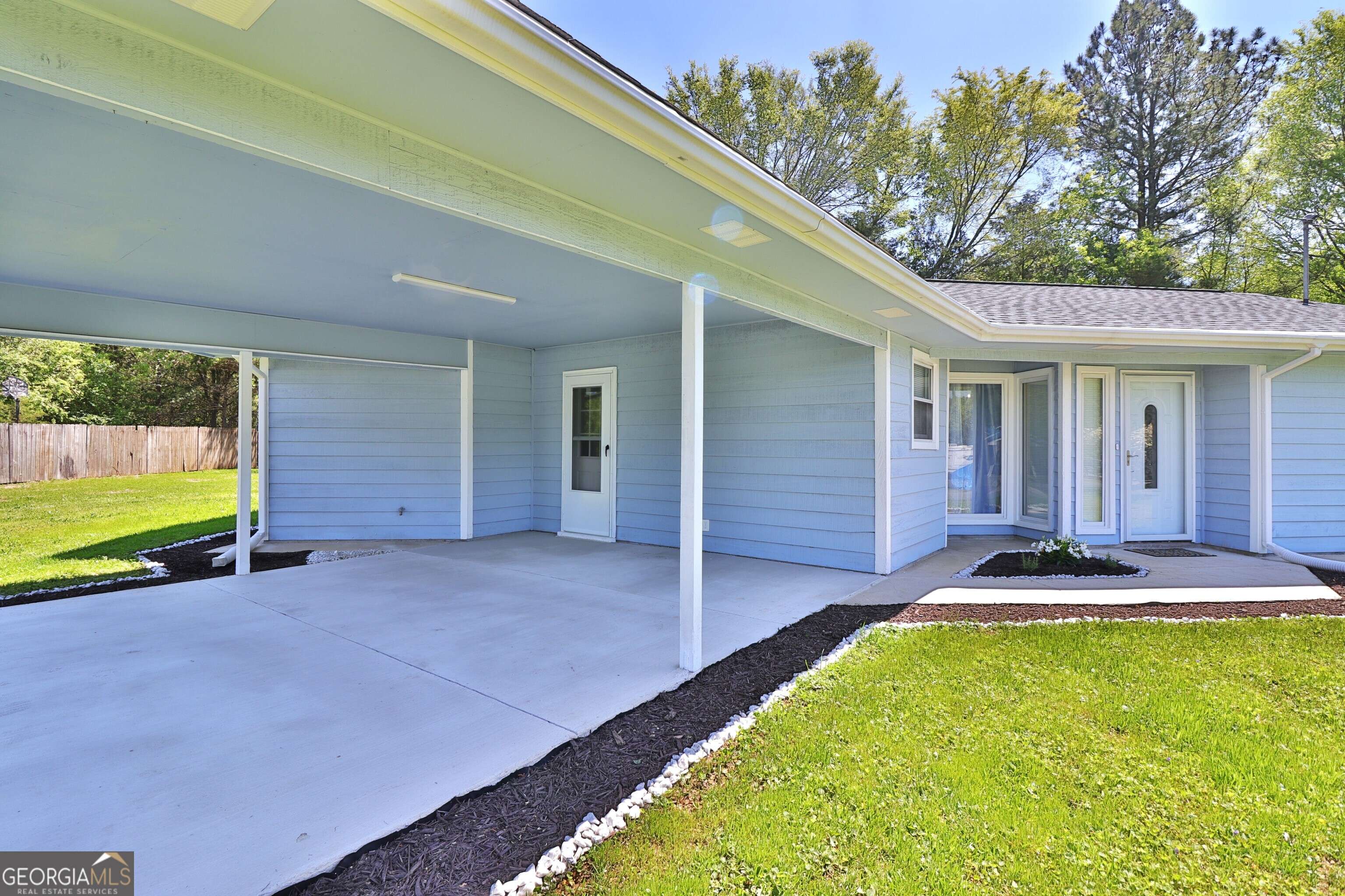 Calhoun, GA 30701,154 Lois ST SE