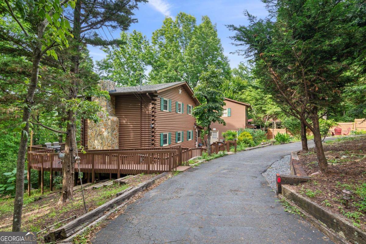 Ellijay, GA 30536,605 Laurel Ridge DR