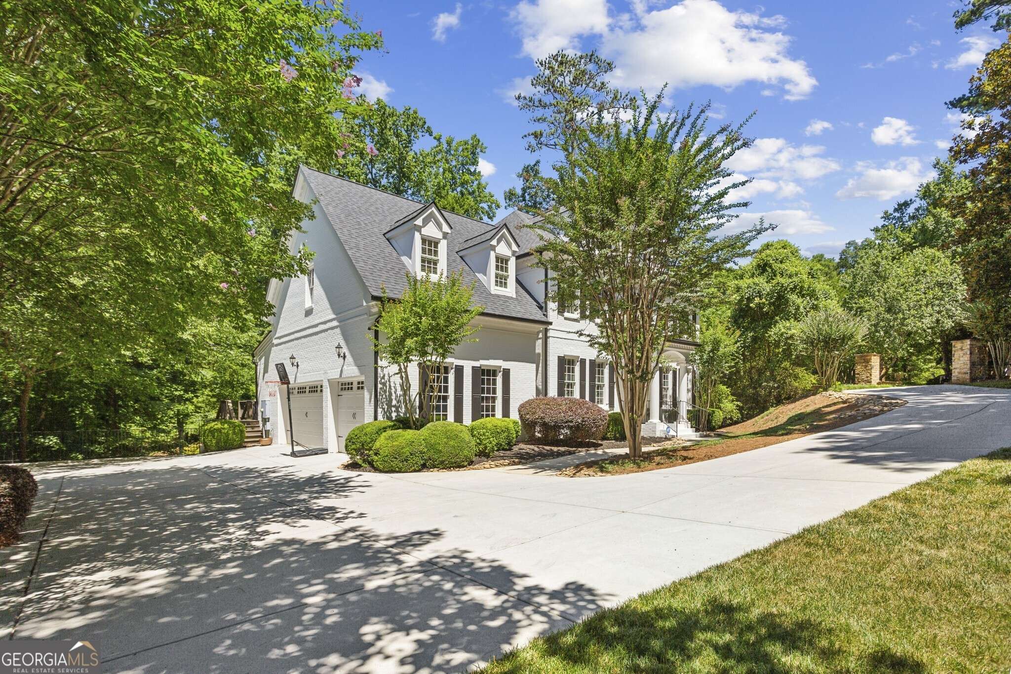 Atlanta, GA 30305,2624 Northside DR