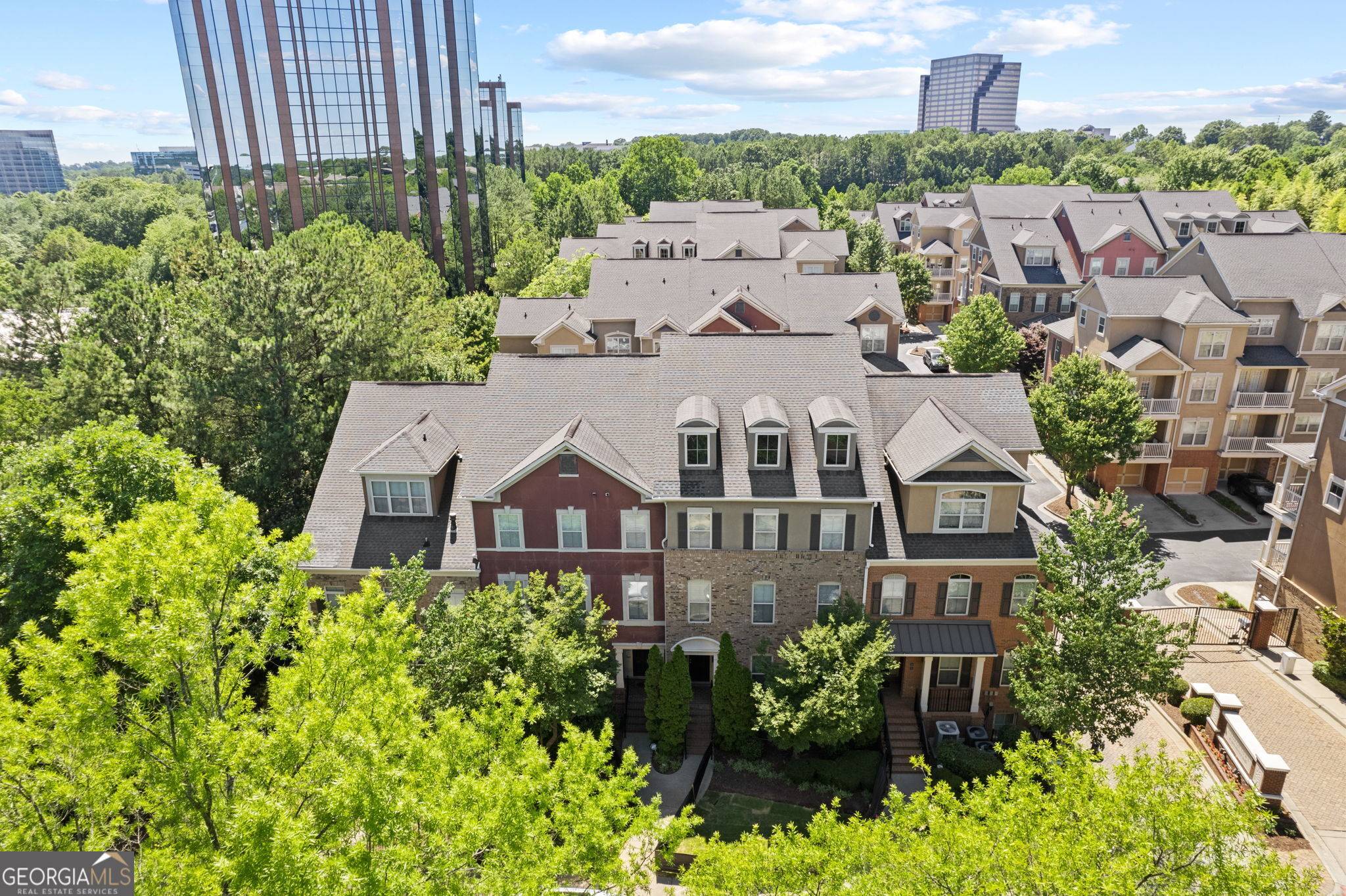 Dunwoody, GA 30338,231 Perimeter WALK