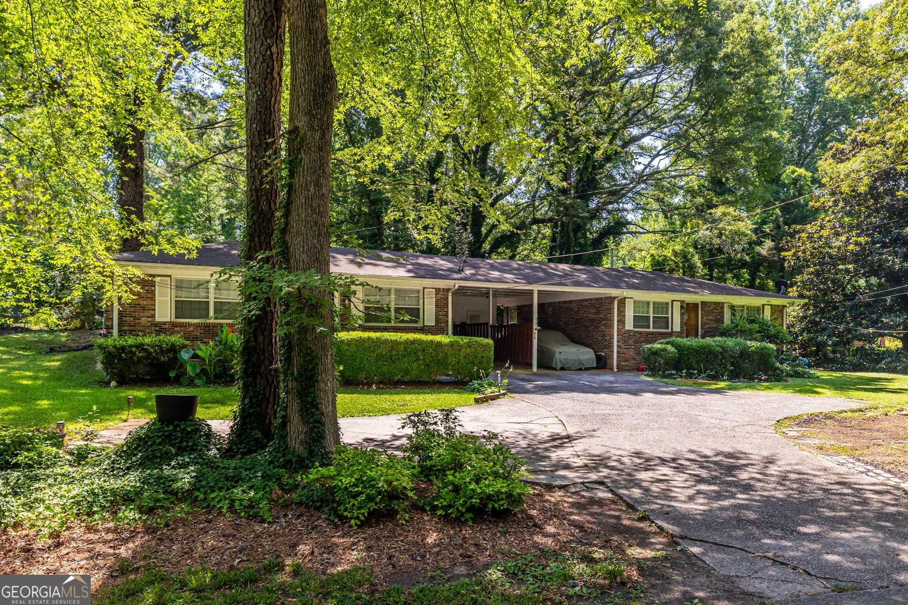 Jonesboro, GA 30236,616 Fayetteville RD