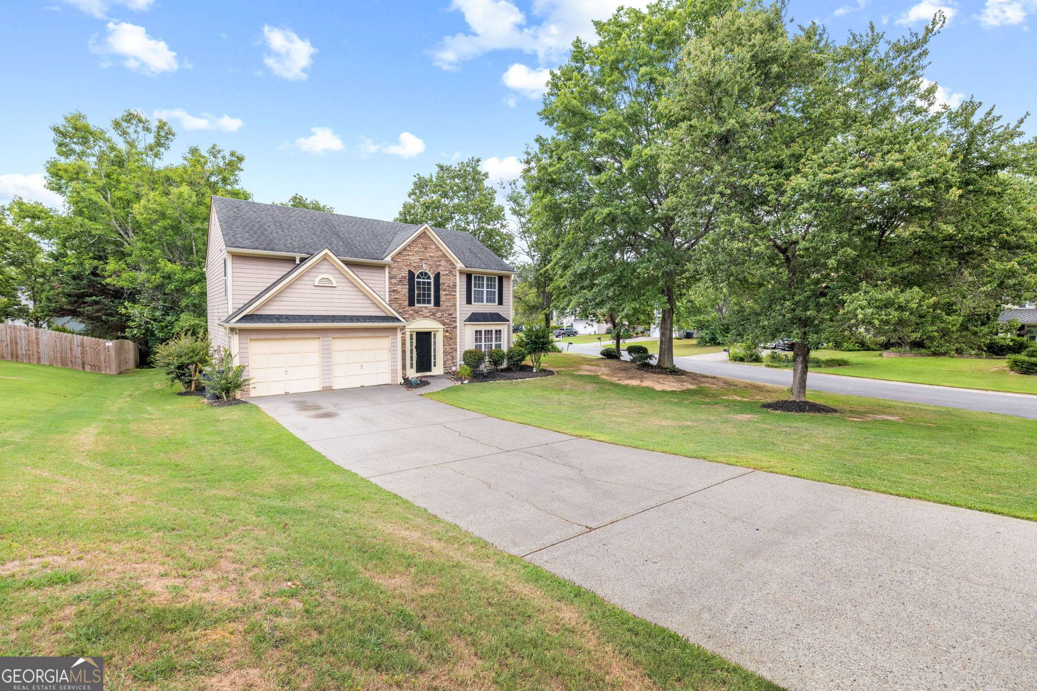 Sugar Hill, GA 30518,5236 Pine Branch CT