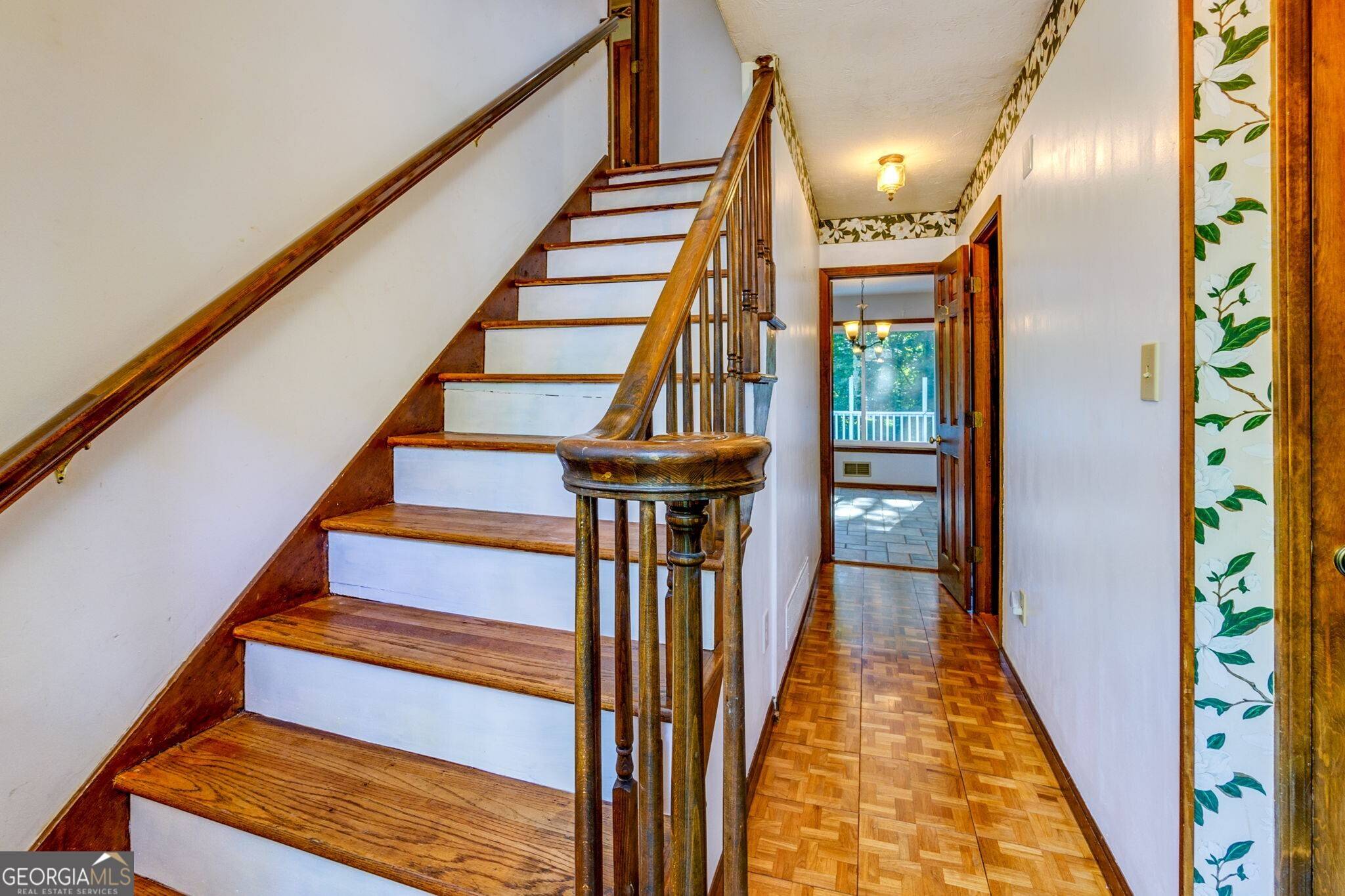 Marietta, GA 30064,1123 Wind Hill LN