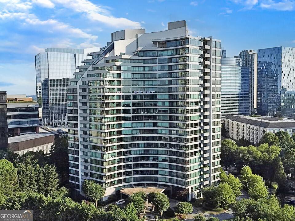 Atlanta, GA 30326,700 Park Regency