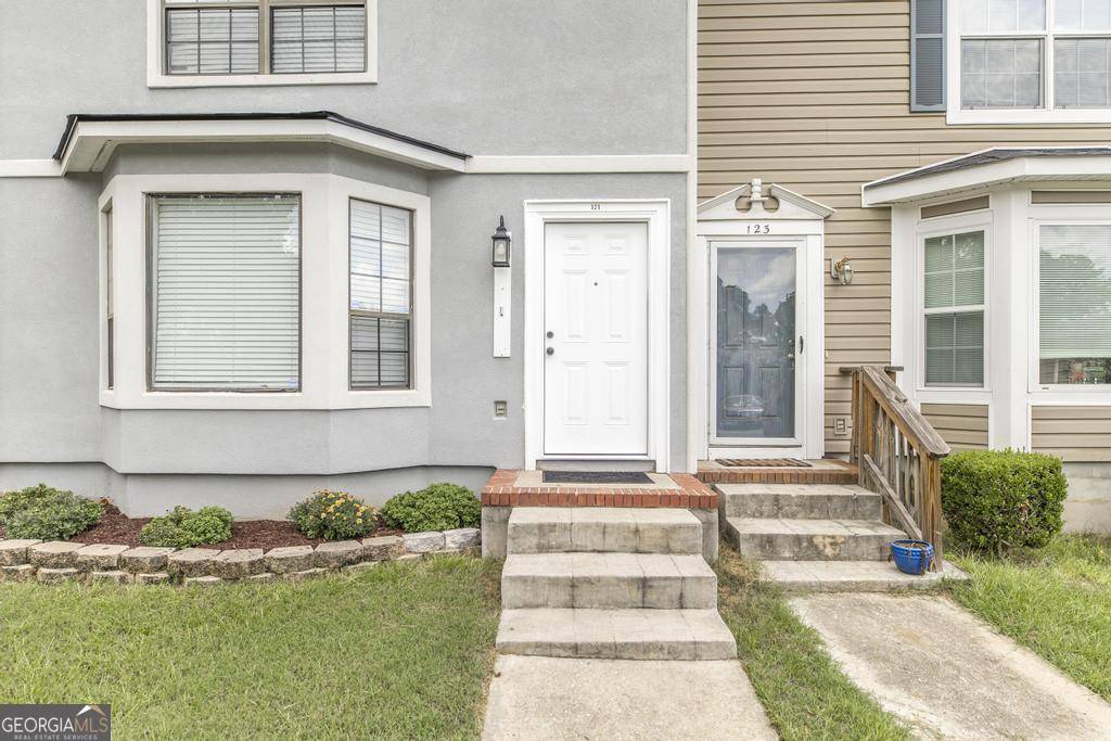 Warner Robins, GA 31088,121 Carriage Hill DR