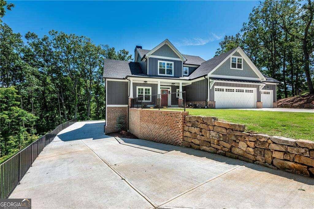Talking Rock, GA 30175,560 Brown Deer DR