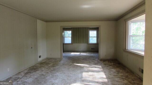 Lagrange, GA 30240,323 Lane CIR