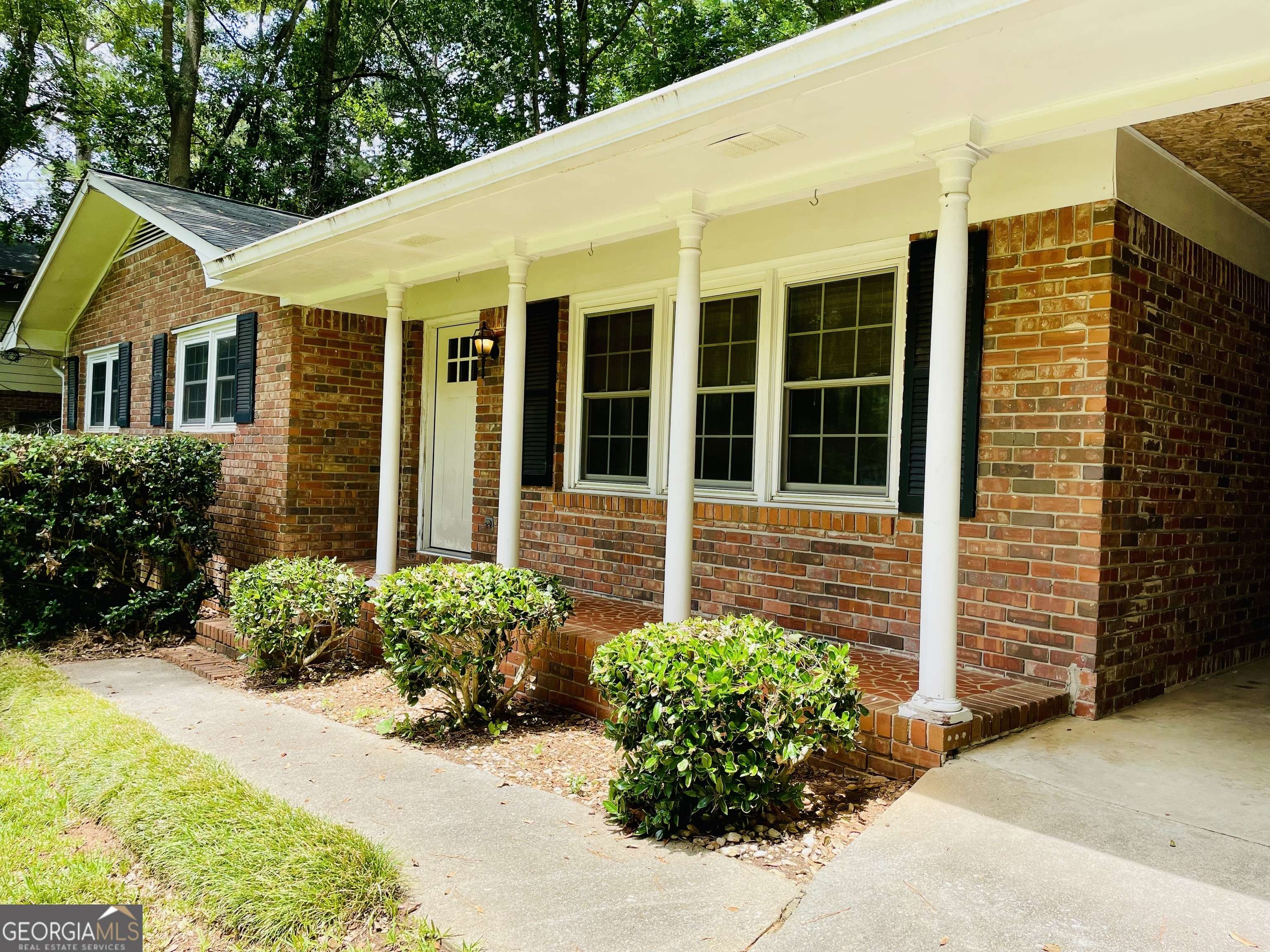 Newnan, GA 30263,13 Gordon ST