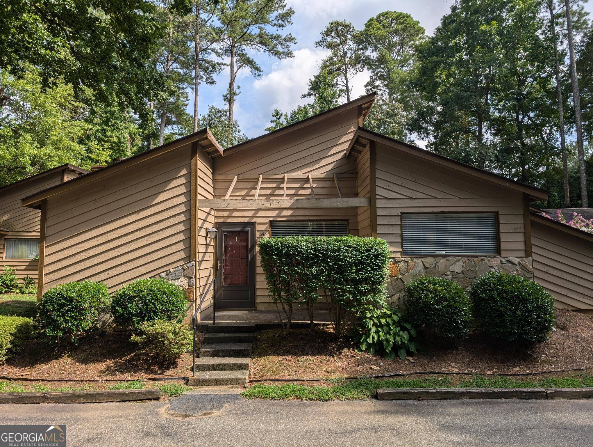 Marietta, GA 30067,842 Bonnie Glen