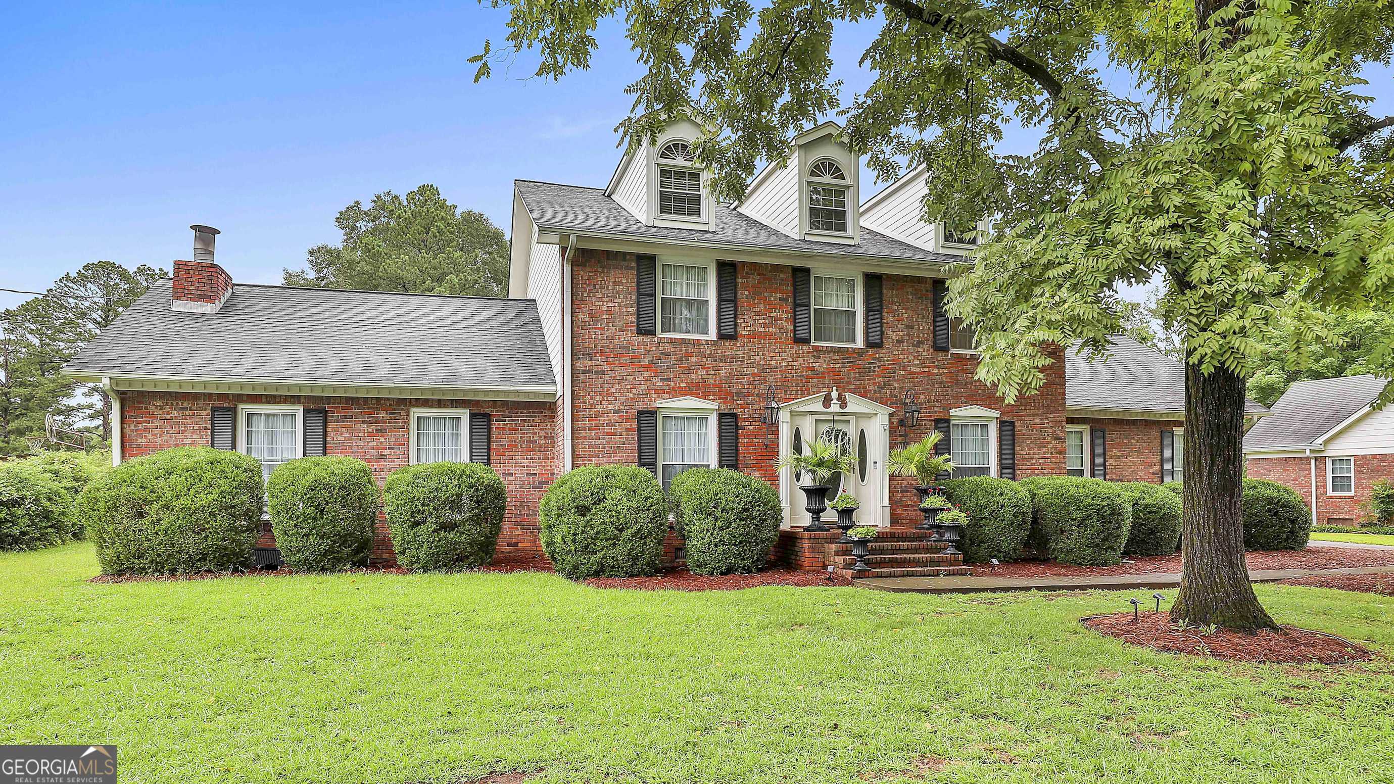 Griffin, GA 30223,417 Country Club DR