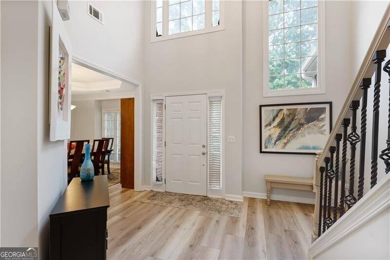 Atlanta, GA 30328,975 Lancaster Walk
