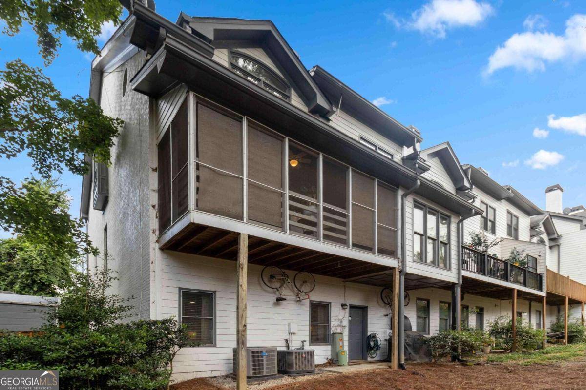 Atlanta, GA 30324,1014 Heatherbrooke LN NE