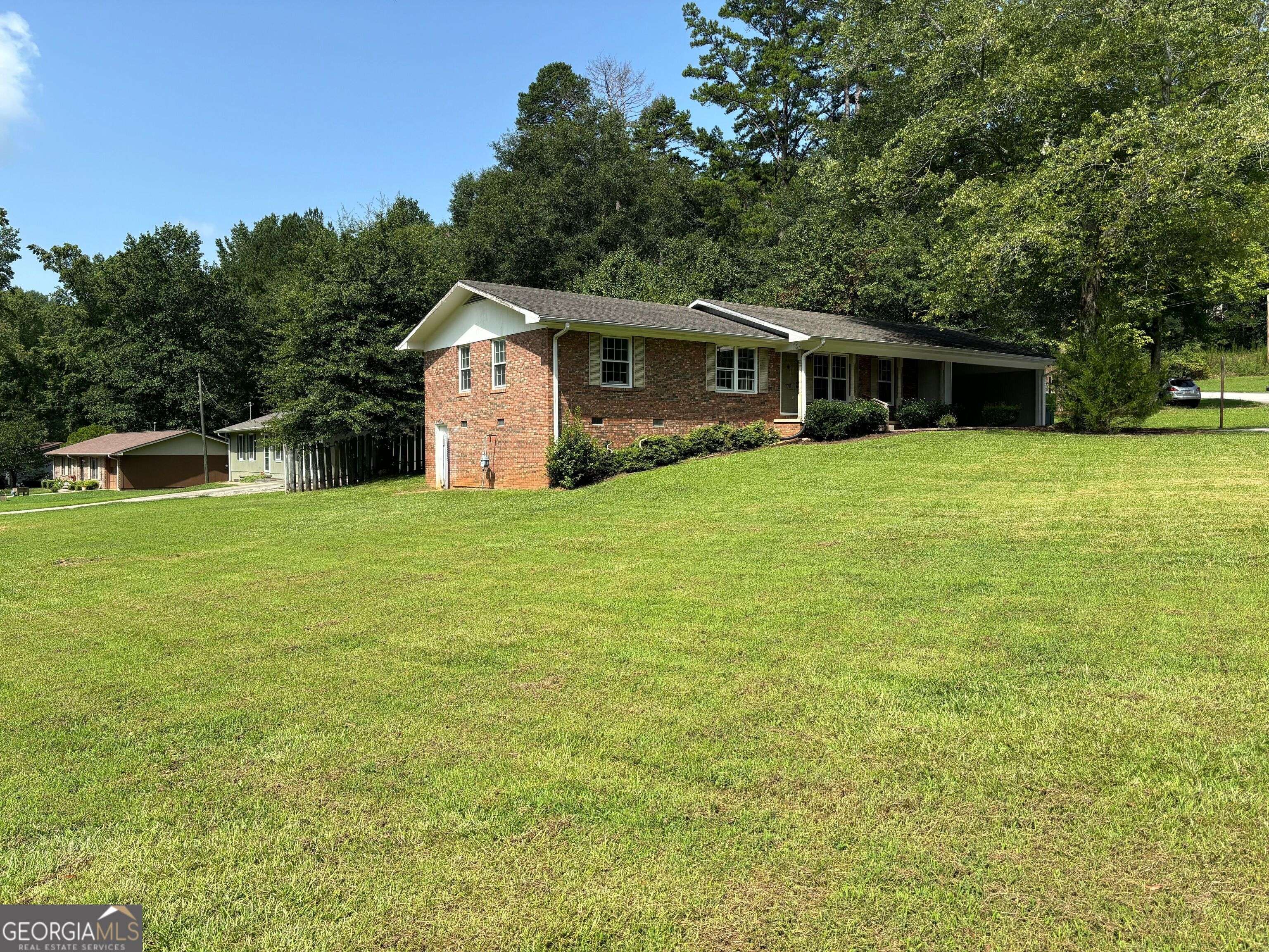 Toccoa, GA 30577,278 Oak Cliff