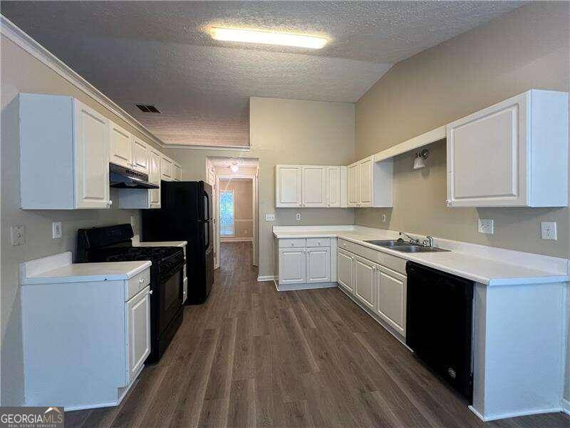 Conyers, GA 30013,3510 Tiffany DR SE