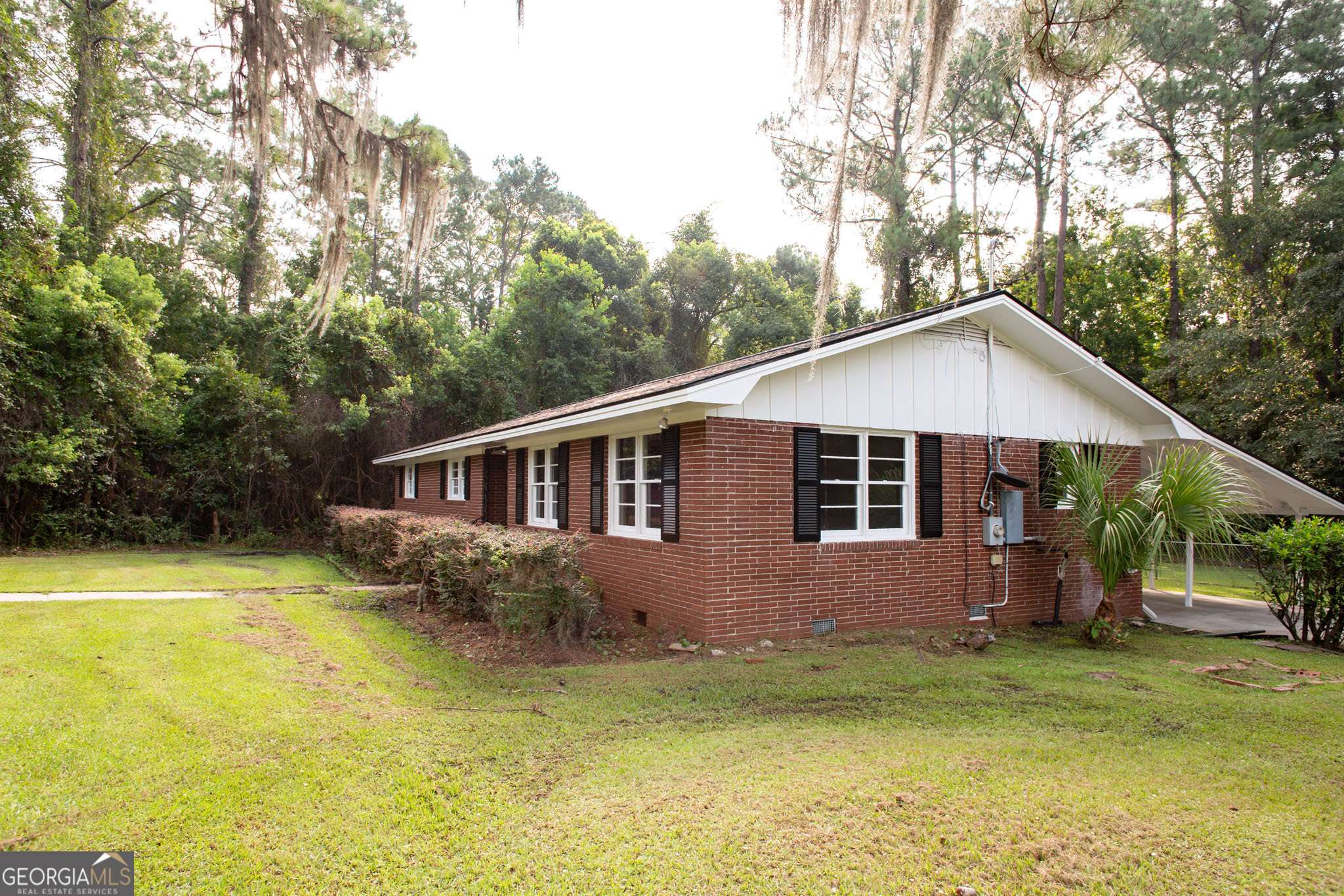 Waycross, GA 31501,2204 Lakeview