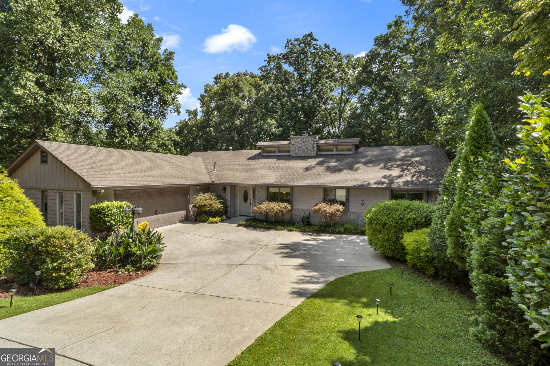 Roswell, GA 30076,315 Green Elm