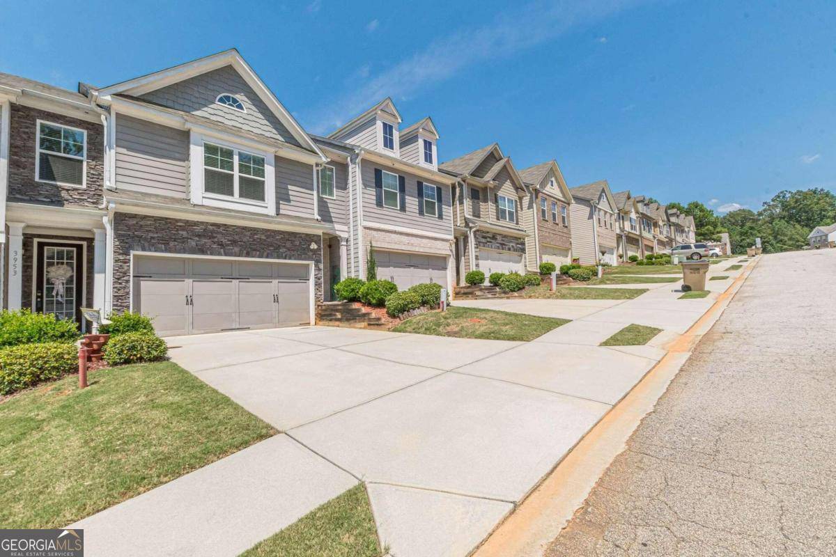 Rex, GA 30273,3953 Augustine PL