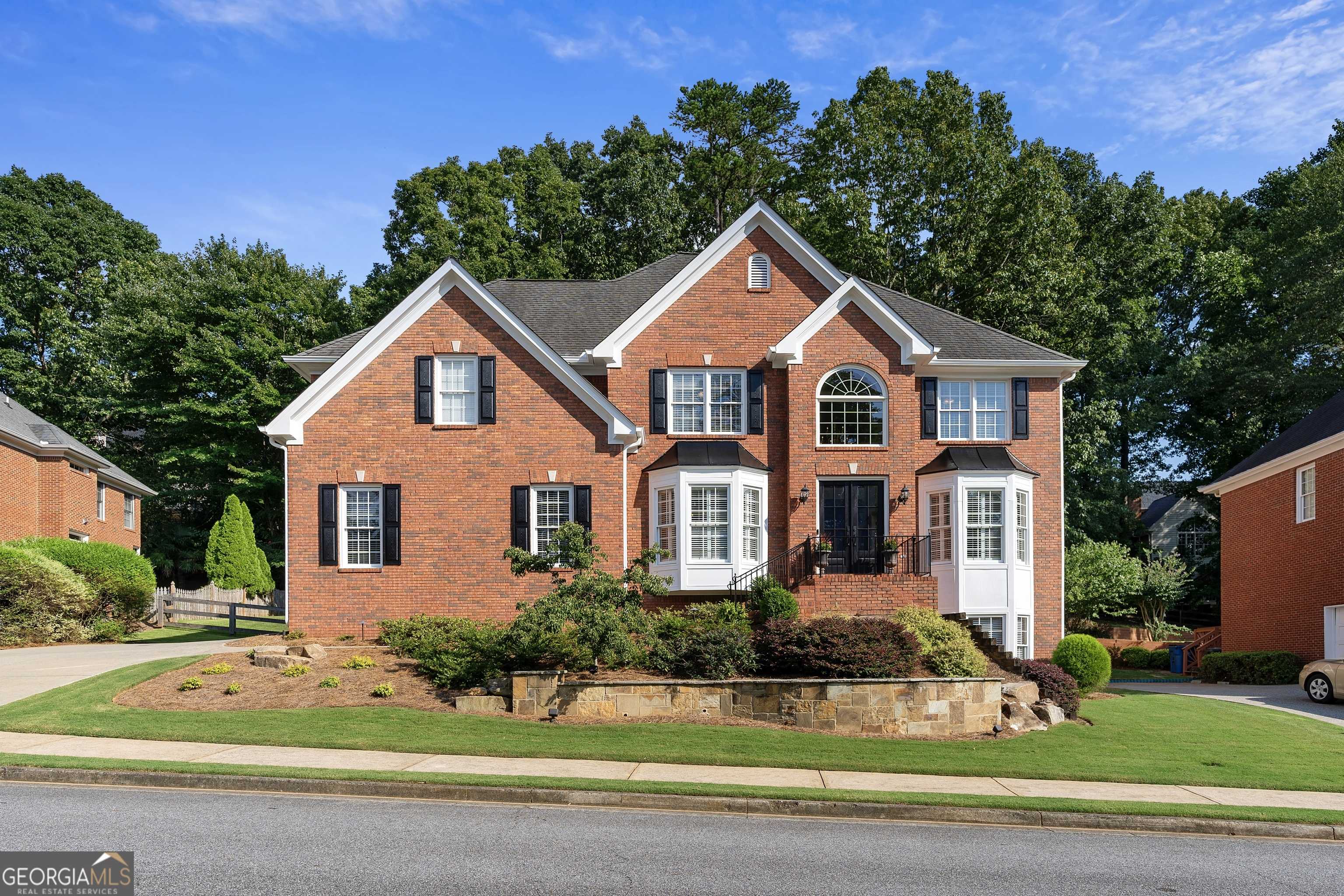 Alpharetta, GA 30005,1640 Silverleaf