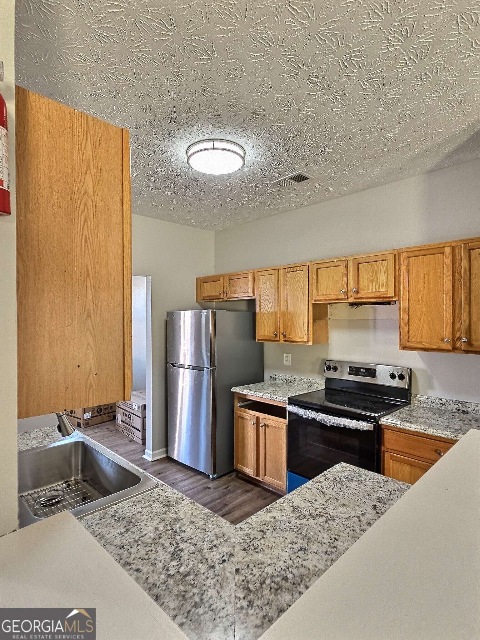 Rex, GA 30273,6363 Ellenwood DR