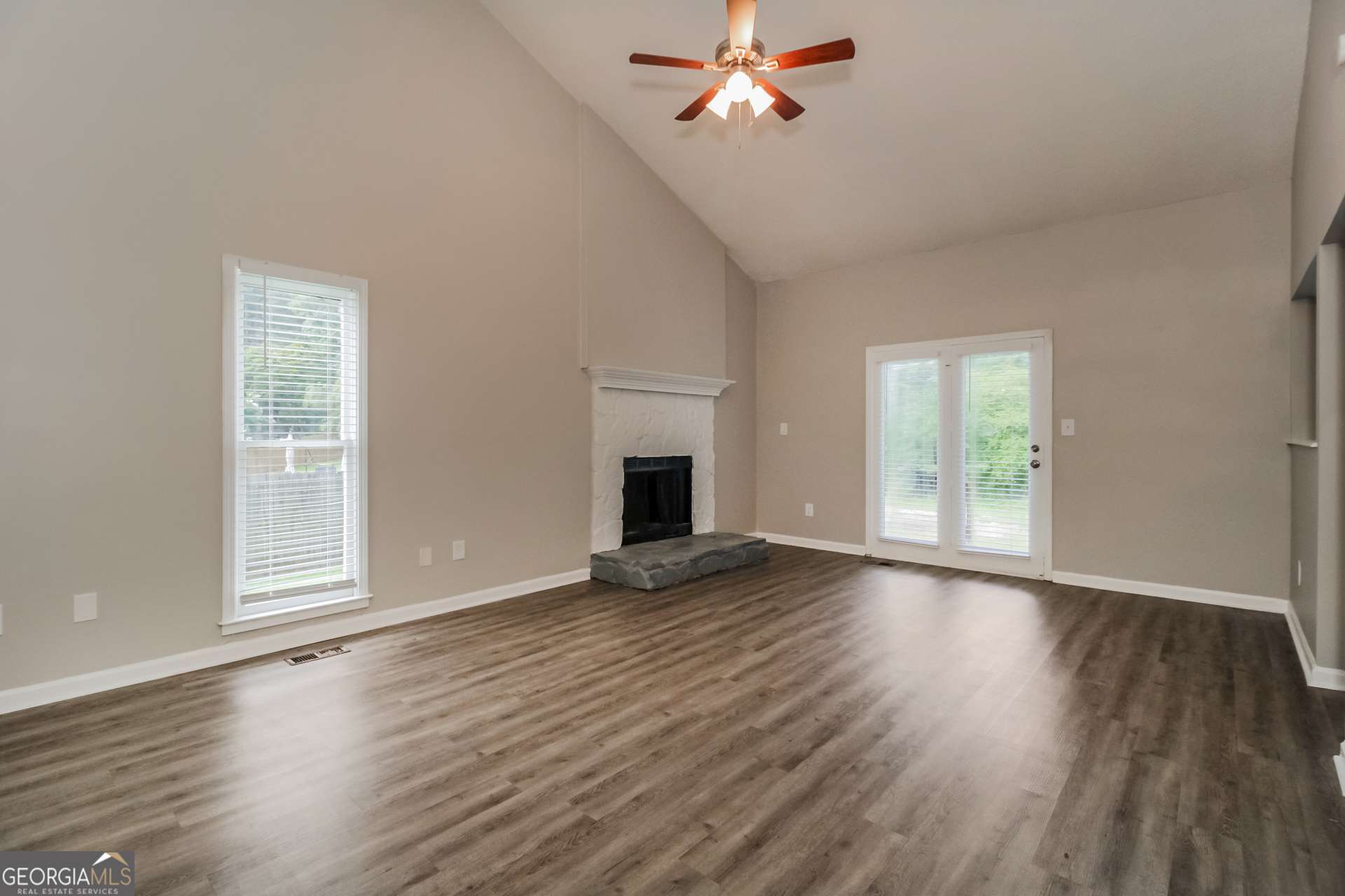 Riverdale, GA 30296,6273 Knights WAY