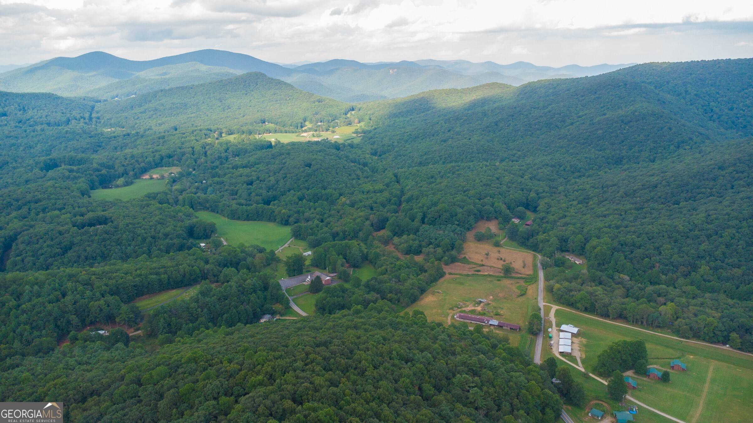 Suches, GA 30572,239 Glenn Elliott RD