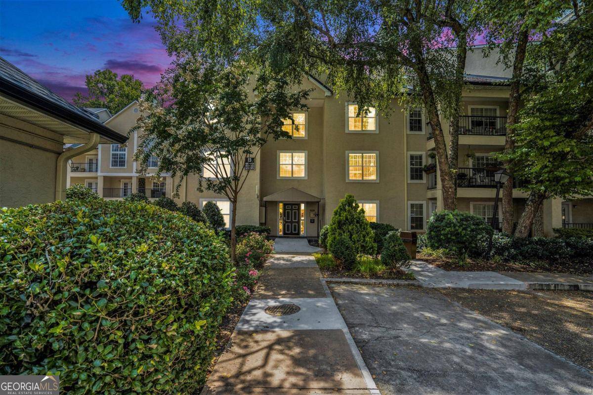 Atlanta, GA 30305,3655 Habersham RD ##141 B