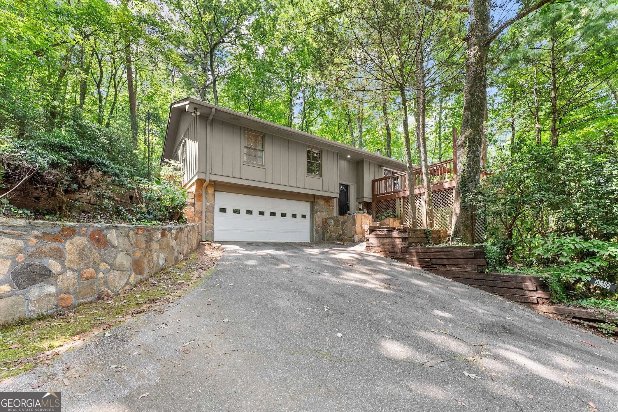 Clayton, GA 30525,439 Leaning Chimney DR