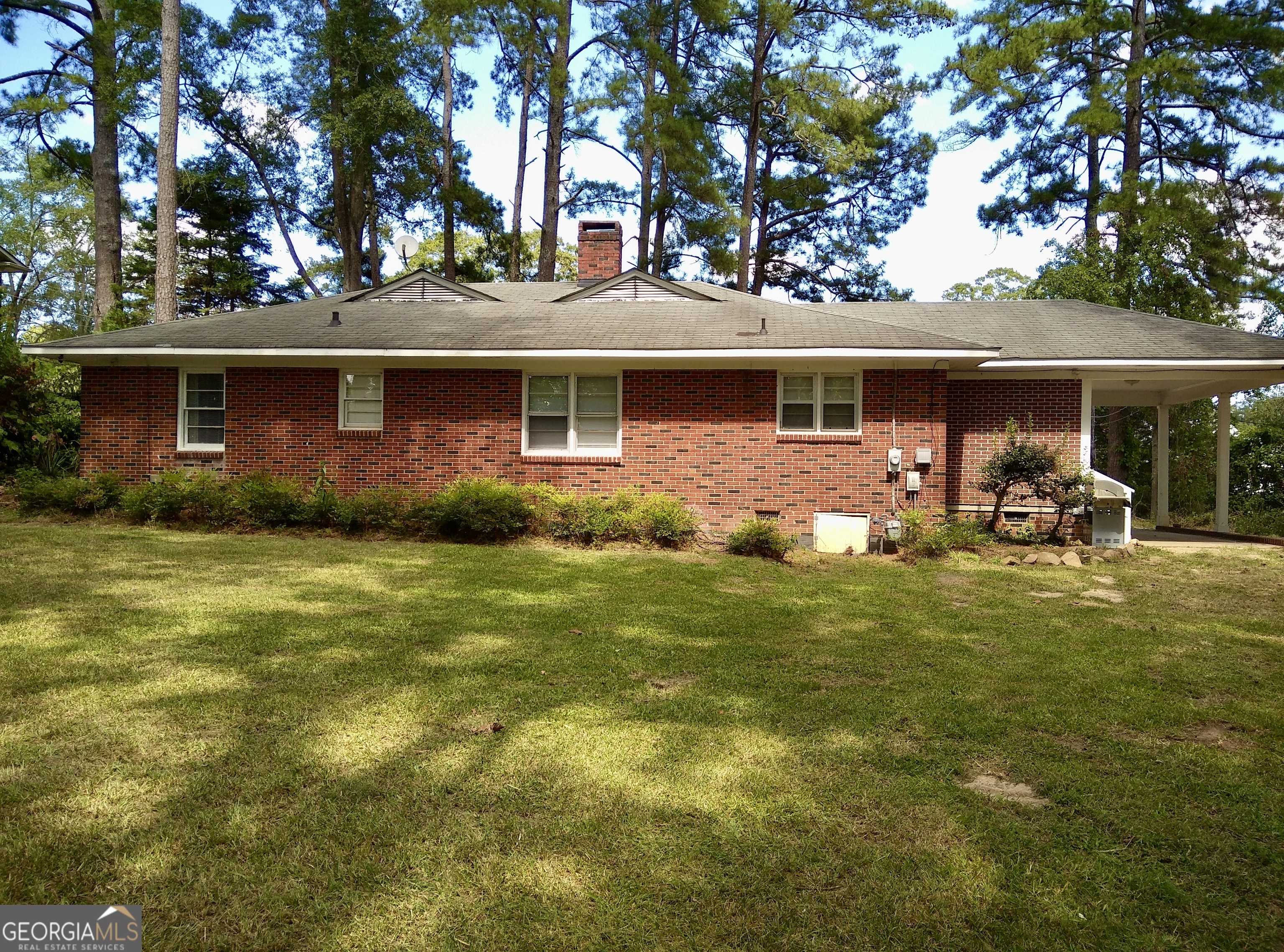 Union Point, GA 30669,808 Stewart AVE