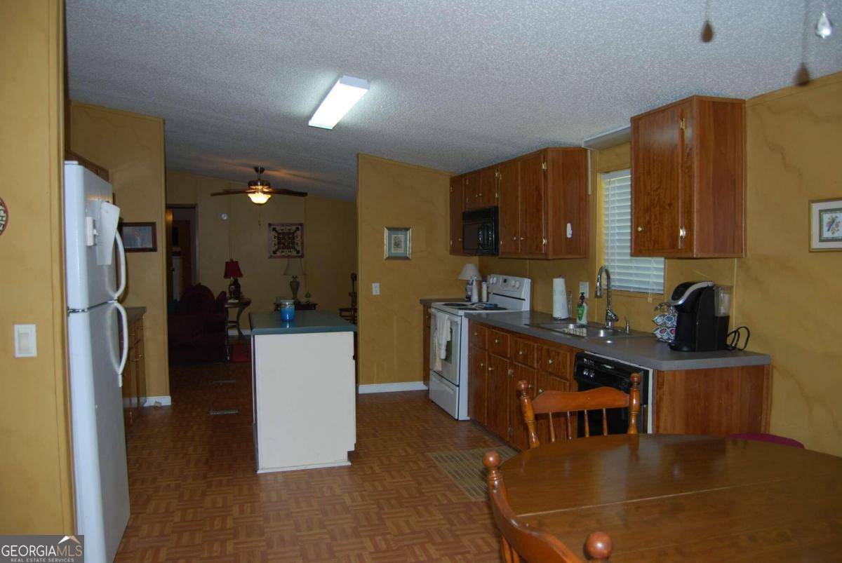 Sparta, GA 31087,871 Pine Lake DR SW