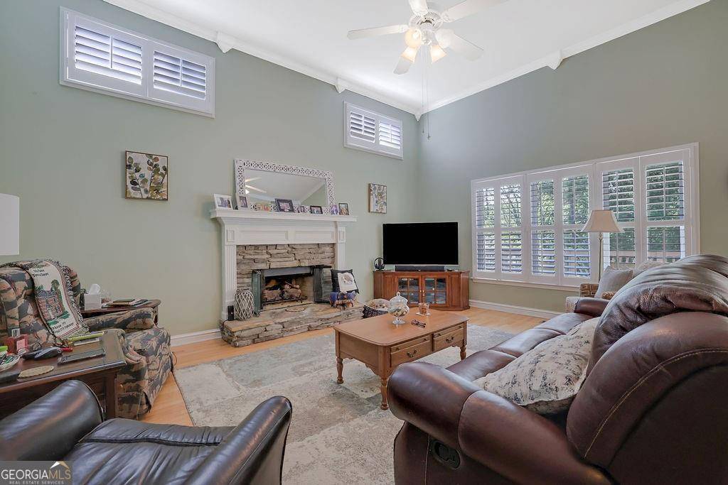 Canton, GA 30114,202 Briarwood LN