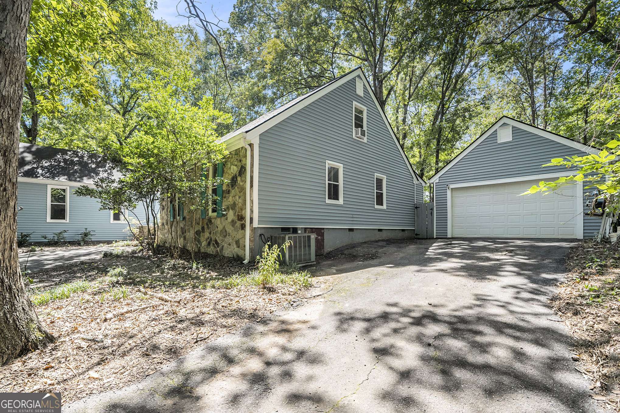 Athens, GA 30605,260 Great Oak DR