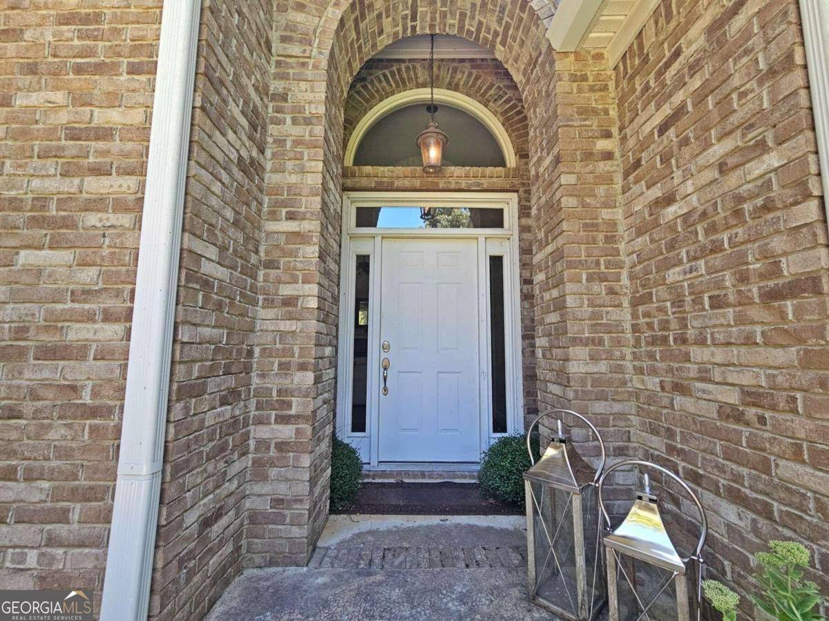 Cleveland, GA 30528,120 Celita CT