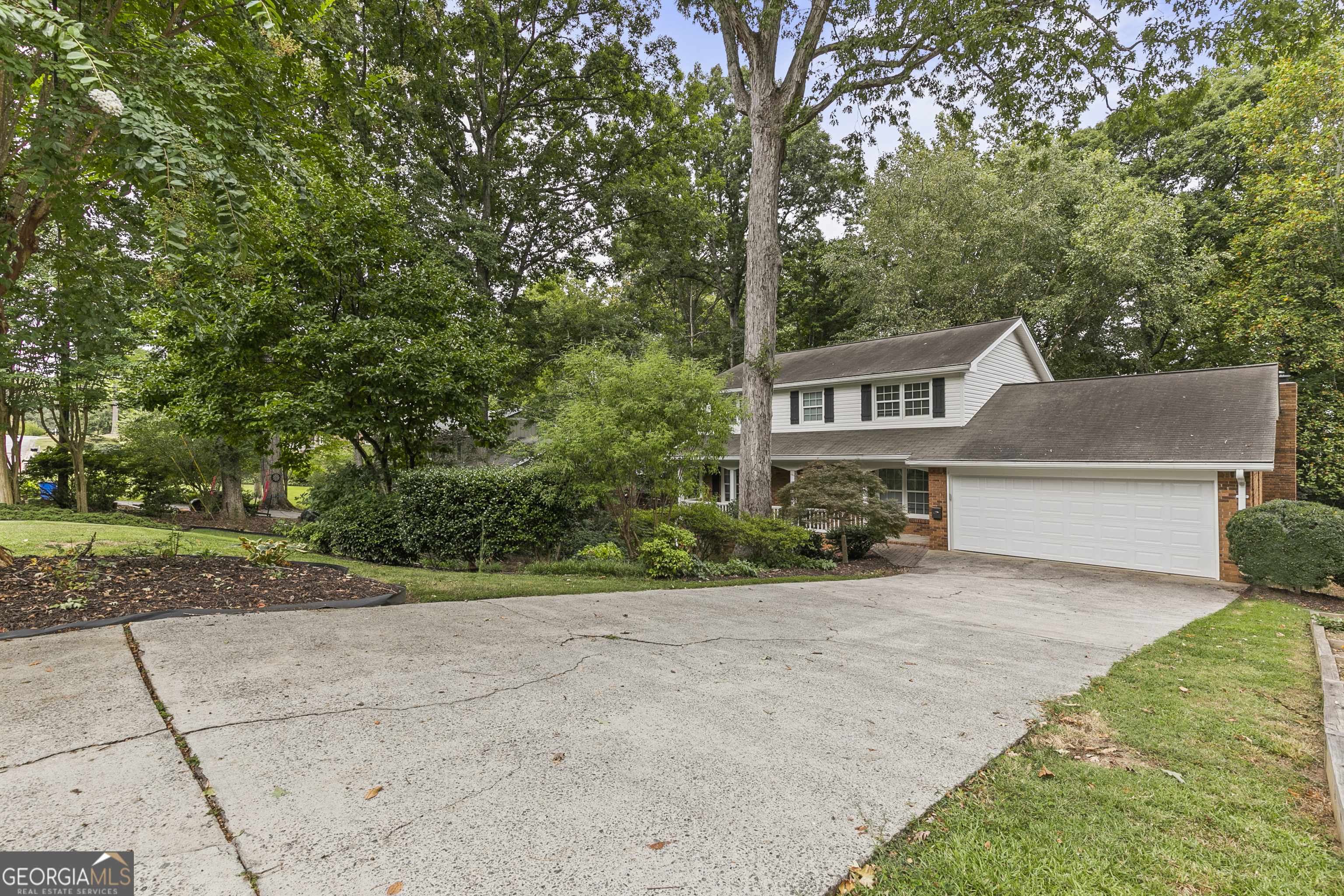 Dunwoody, GA 30360,2550 Bentbrook