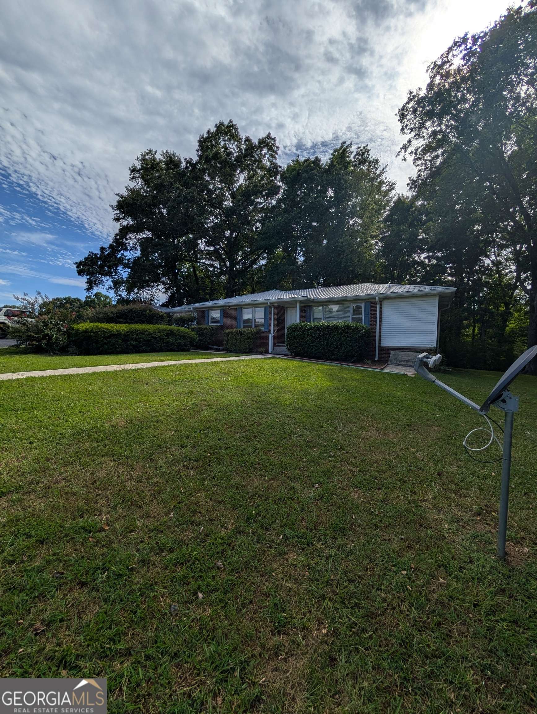 Cleveland, GA 30528,657 W Kytle ST