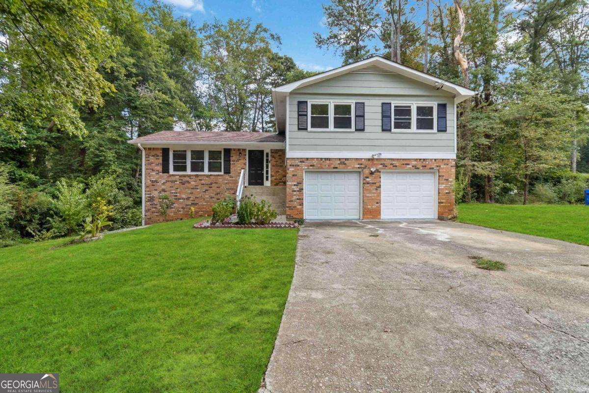 Stone Mountain, GA 30083,822 CORUNDUM CT