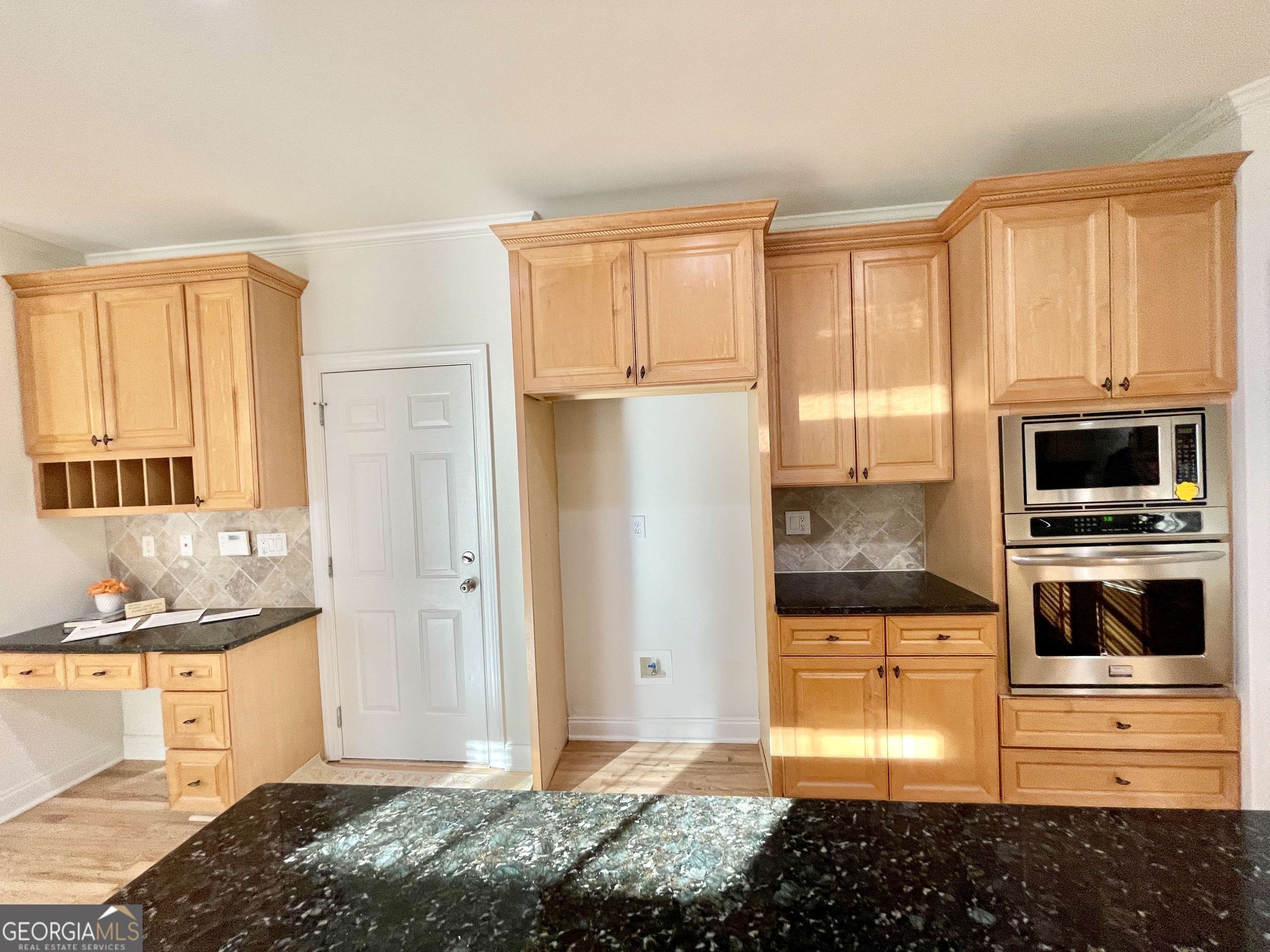 Atlanta, GA 30331,405 KENDRICK TER SW