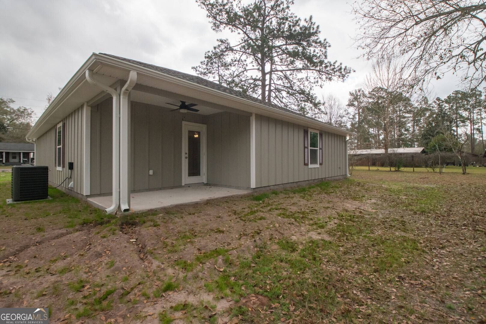 Folkston, GA 31537,235 FIFTH