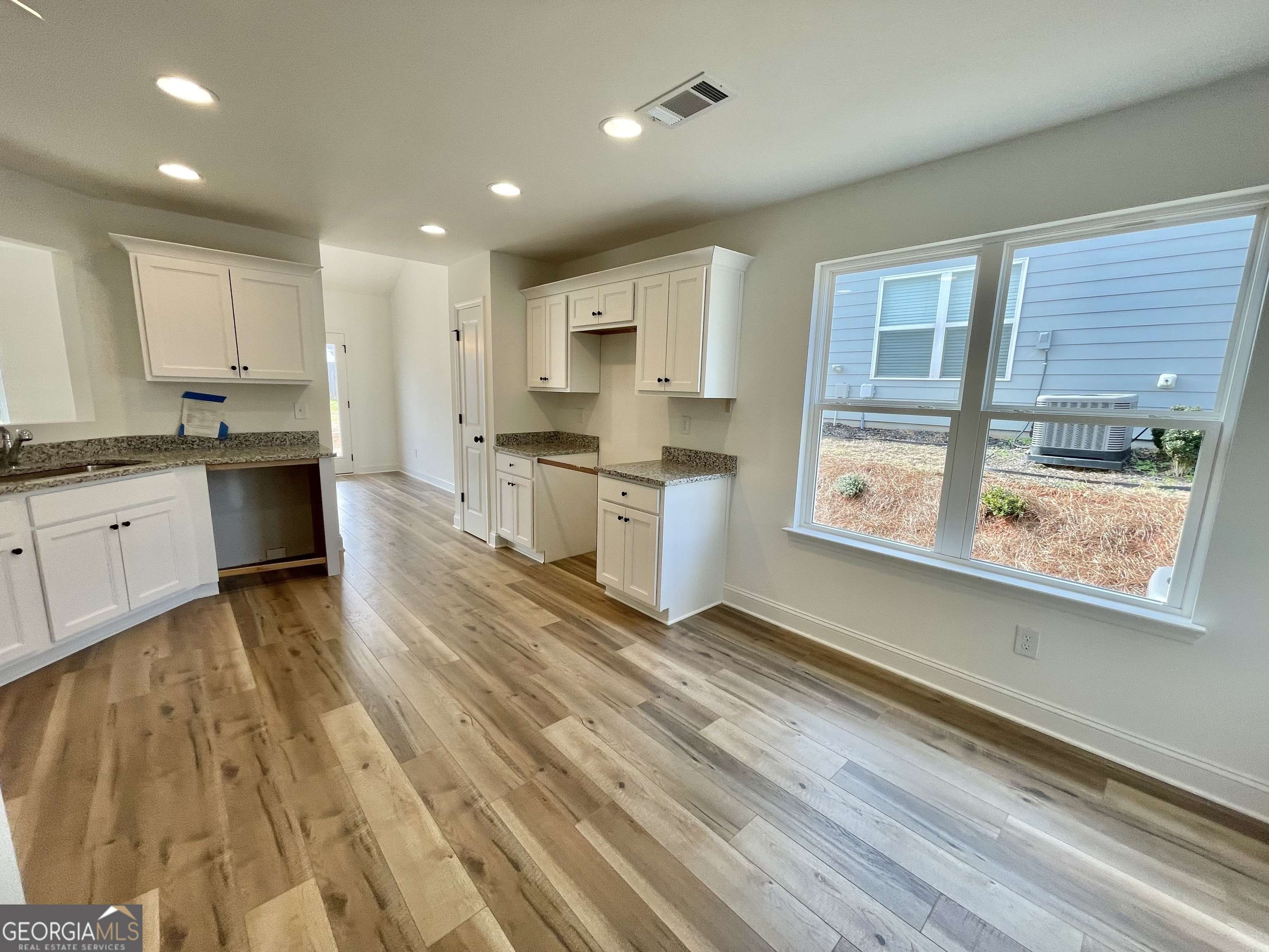 Milner, GA 30257,118 Charleston LN