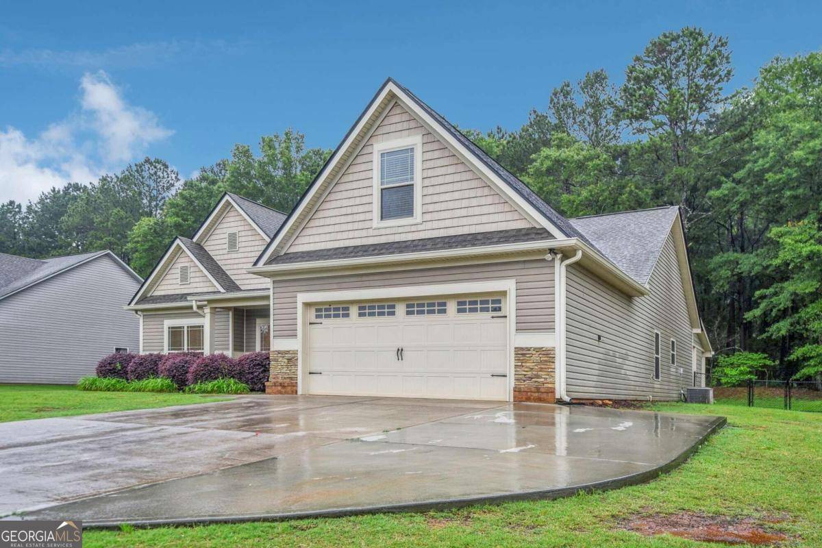 Monroe, GA 30655,225 Macy DR