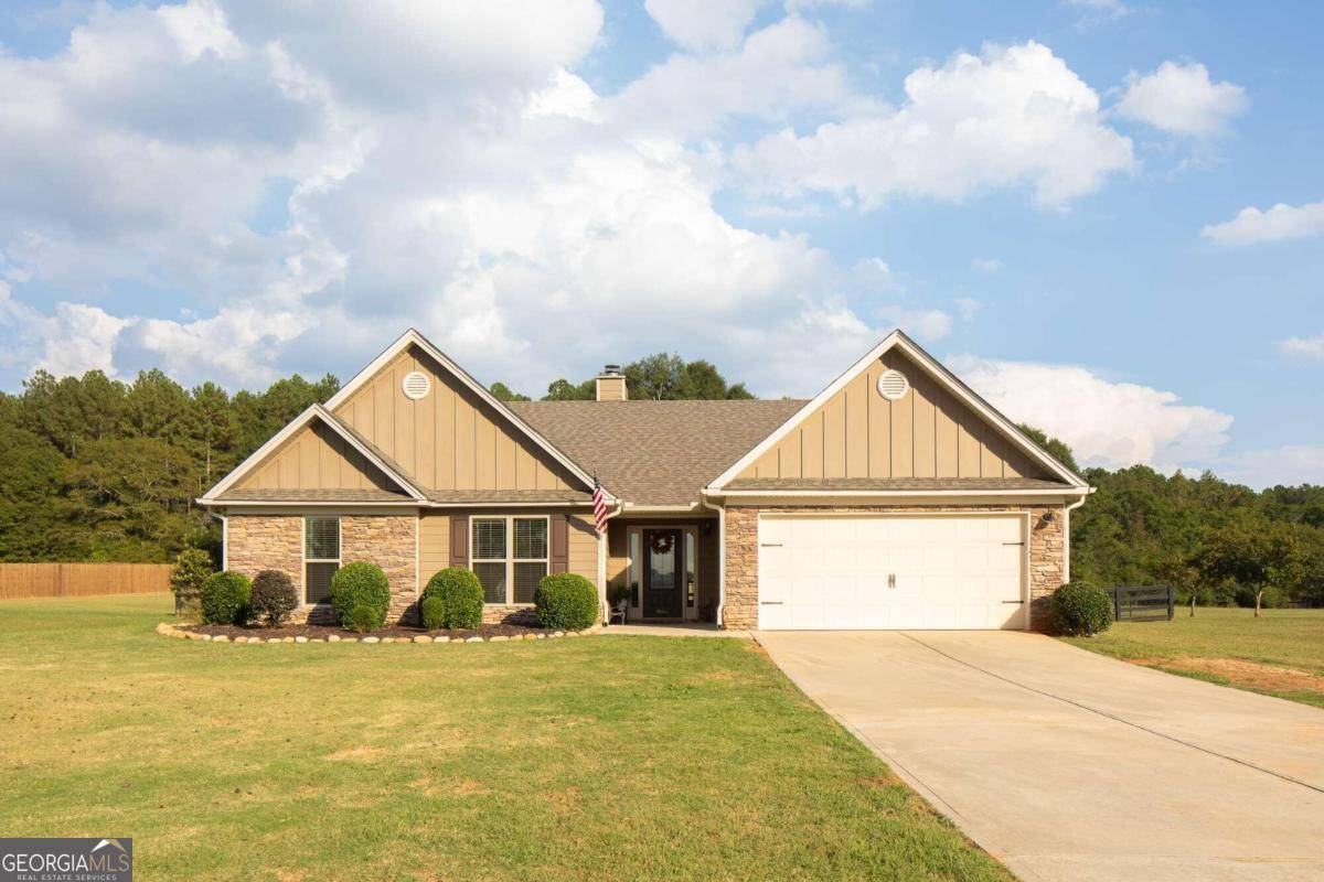 Winterville, GA 30683,330 Highlands