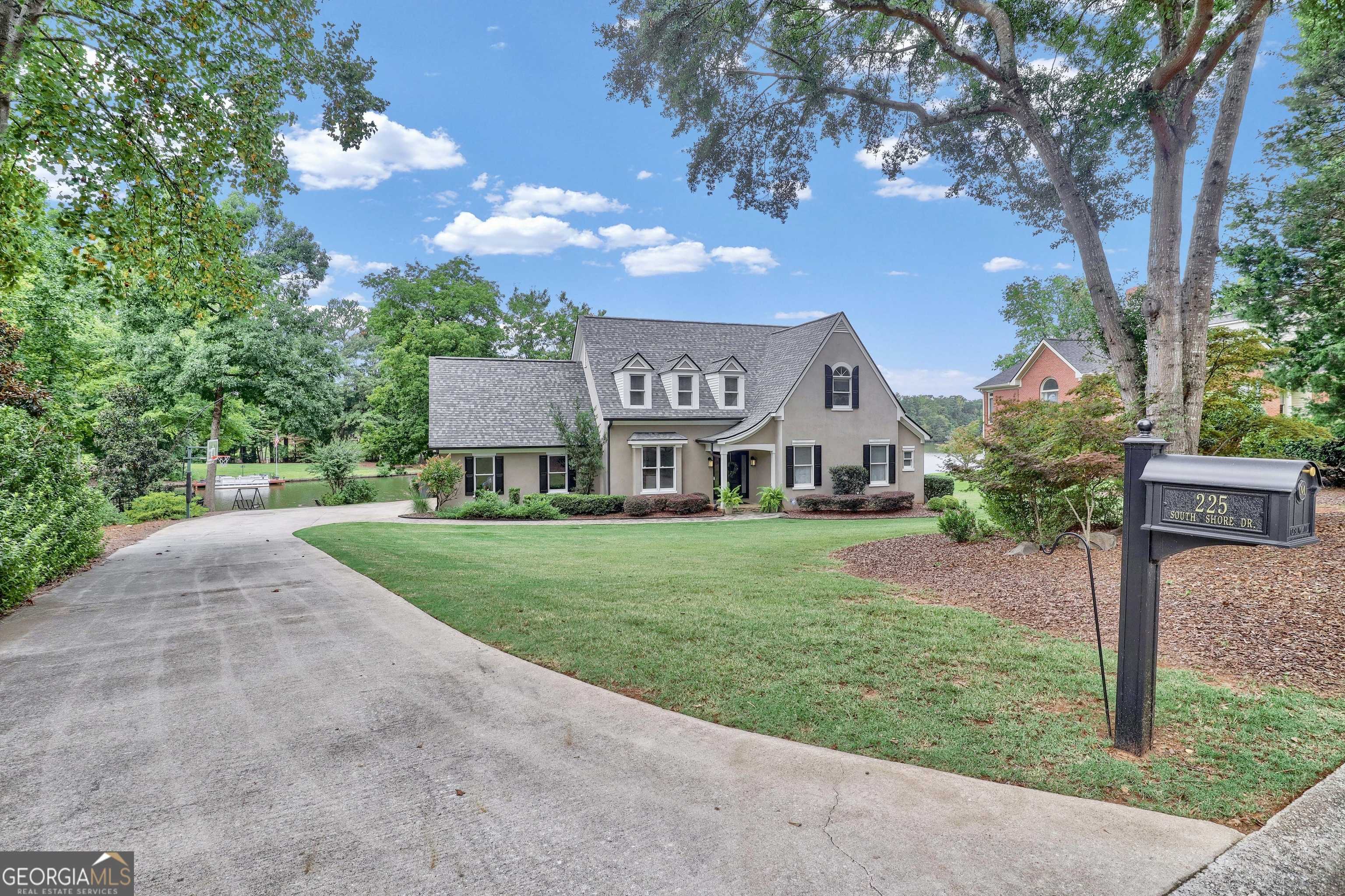 Newnan, GA 30263,225 South Shore DR