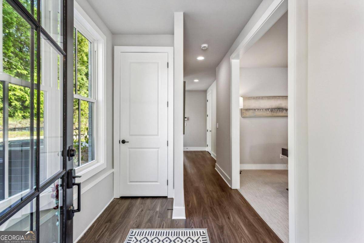 Atlanta, GA 30318,2204 Carlton CT #8